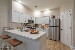 3702 Hurstbourne Ridge Blvd, Louisville, KY 40299