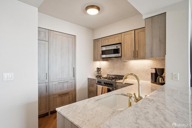 401 Harrison Street 20A, San Francisco, CA 94105