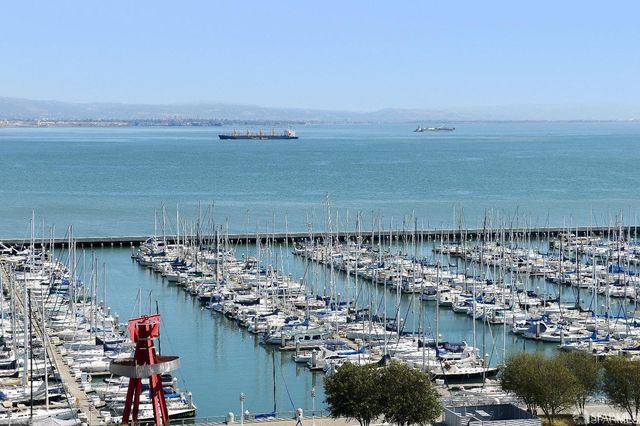 401 Harrison Street 20A, San Francisco, CA 94105