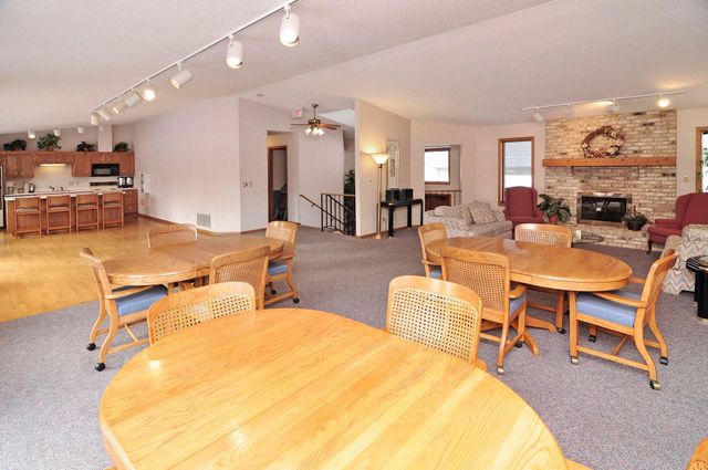 491 Sterling Street S, Maplewood, MN 55119