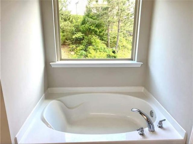 1719 Charcoal Ives Road, Lawrenceville, GA 30045