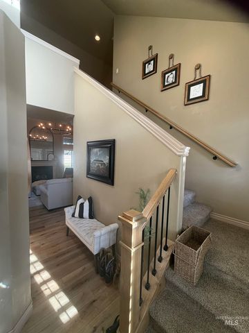 918 W Heather Woods Drive, Nampa, ID 83686