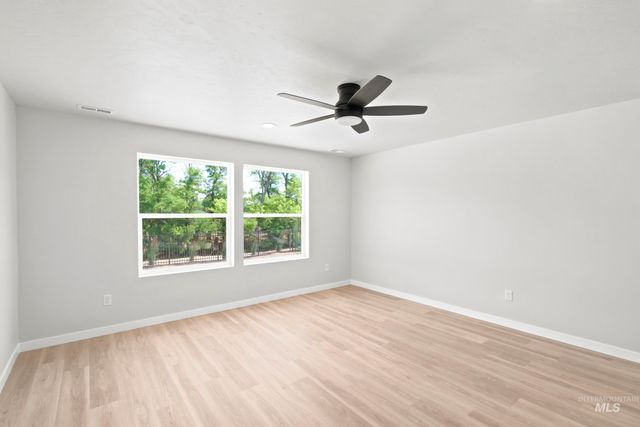 3177 W Animas Creek Dr, Kuna, ID 83634