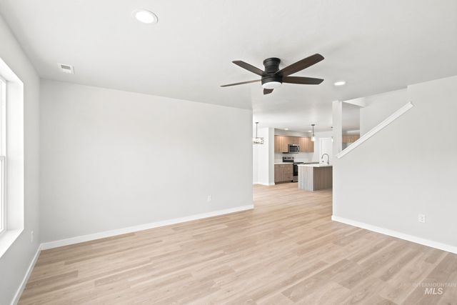 3177 W Animas Creek Dr, Kuna, ID 83634