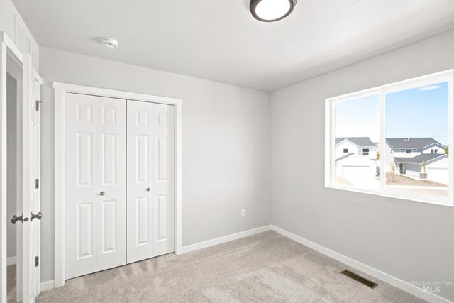 3177 W Animas Creek Dr, Kuna, ID 83634