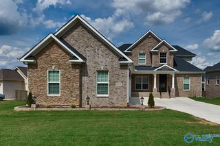 8037 Goose Ridge Drive, Owens Cross Roads, AL 35763