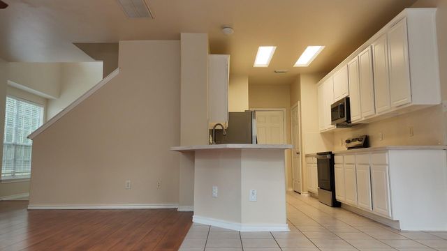 39 S Camellia Grove Circle, The Woodlands, TX 77382