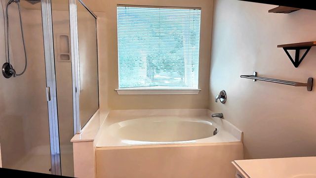 39 S Camellia Grove Circle, The Woodlands, TX 77382