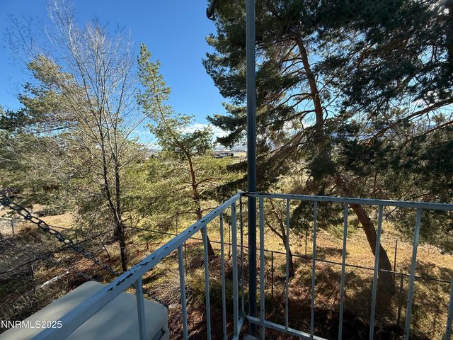 10160 Blackhawk Drive, Reno, NV 89508