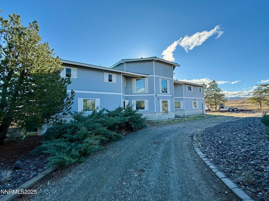 10160 Blackhawk Drive, Reno, NV 89508