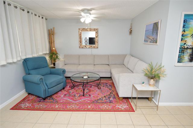 12760 INDIAN ROCKS ROAD 570, Largo, FL 33774