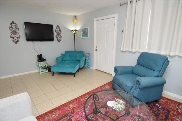 12760 INDIAN ROCKS ROAD 570, Largo, FL 33774