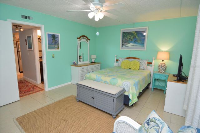 12760 INDIAN ROCKS ROAD 570, Largo, FL 33774