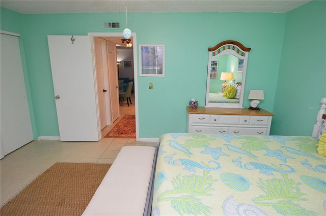 12760 INDIAN ROCKS ROAD 570, Largo, FL 33774
