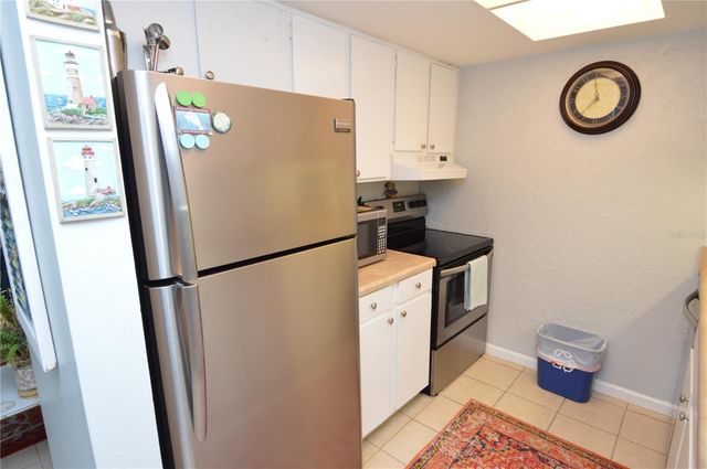 12760 INDIAN ROCKS ROAD 570, Largo, FL 33774