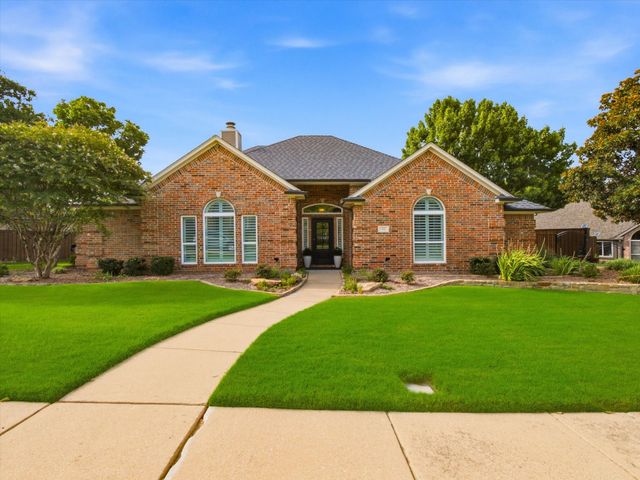 602 Bridlewood S, Colleyville, TX 76034