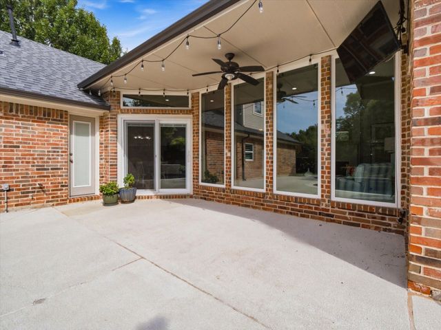 602 Bridlewood S, Colleyville, TX 76034