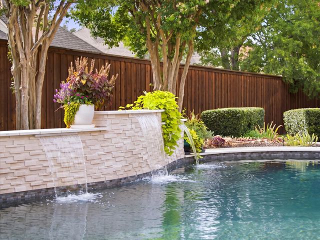 602 Bridlewood S, Colleyville, TX 76034