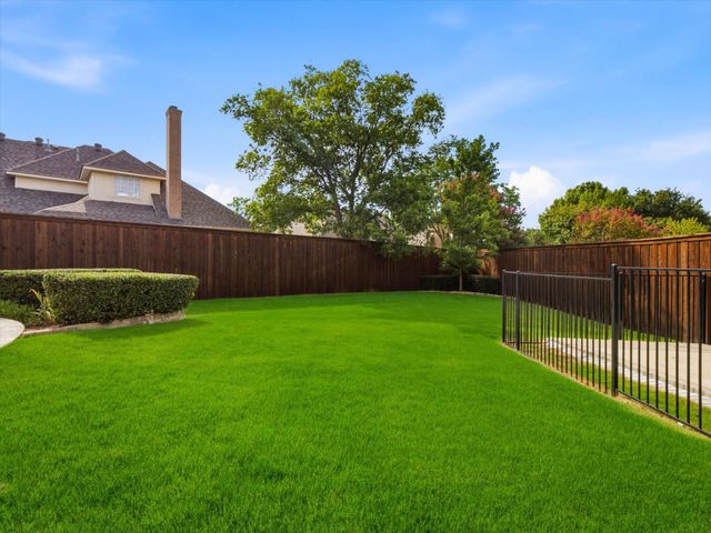 602 Bridlewood S, Colleyville, TX 76034