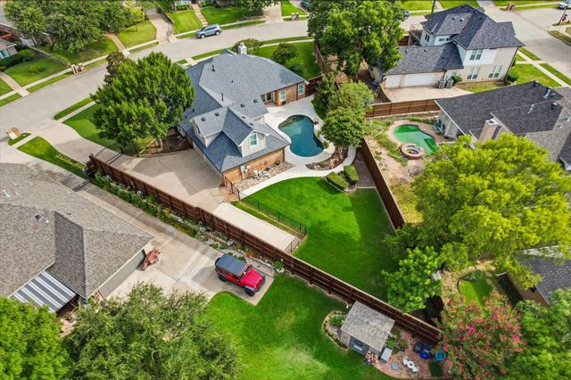602 Bridlewood S, Colleyville, TX 76034