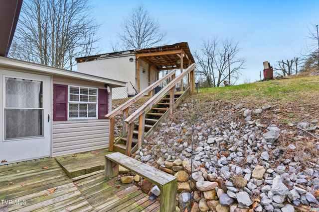 120 Rocky Point Road, Midway, TN 37809