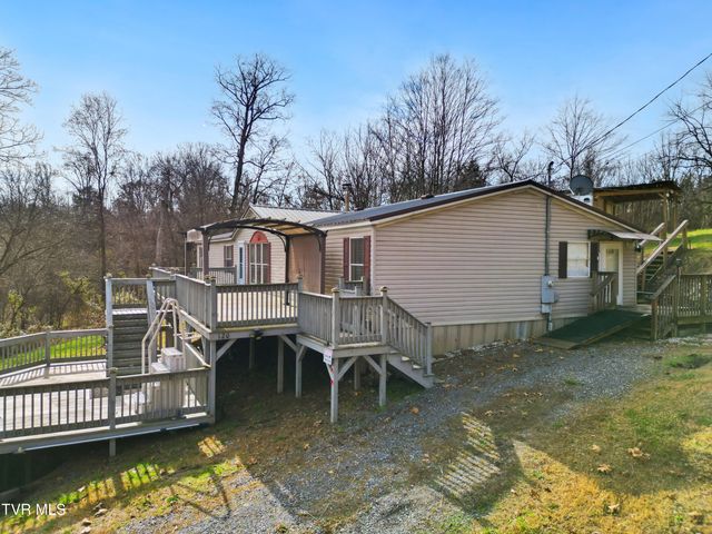120 Rocky Point Road, Midway, TN 37809