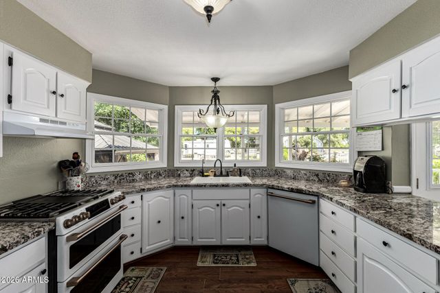 7321 N 183RD Avenue, Waddell, AZ 85355