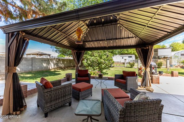 7321 N 183RD Avenue, Waddell, AZ 85355