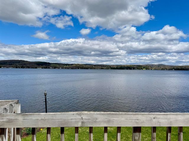 67 Rocky Drive, Derby, VT 05829