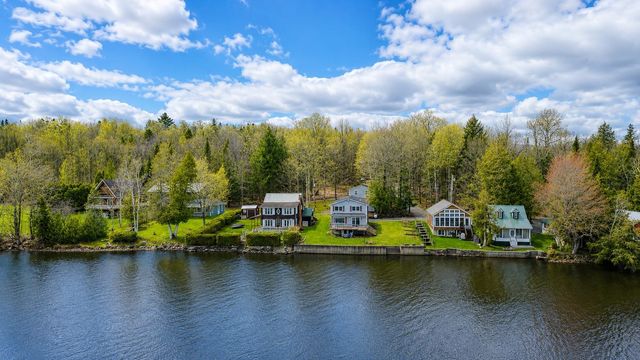 67 Rocky Drive, Derby, VT 05829