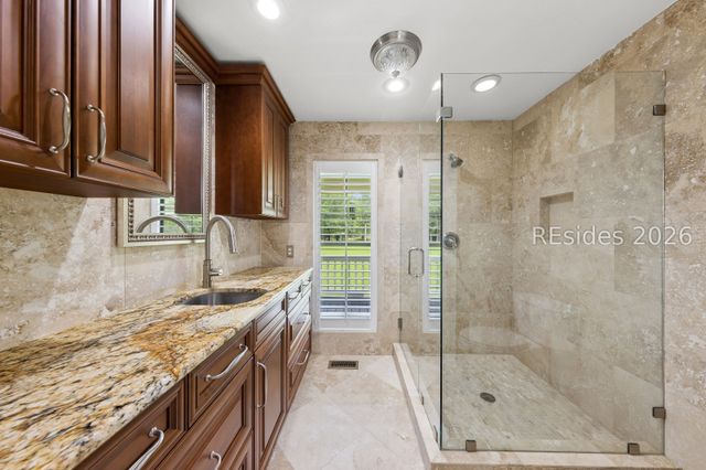 150 Palmetto Bluff Rd, Bluffton, SC 29910
