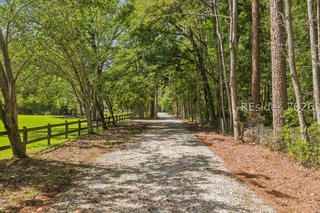 150 Palmetto Bluff Rd, Bluffton, SC 29910