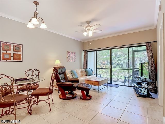 3323 Olympic DR 716, Naples, FL 34105