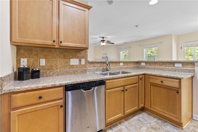 292 English Oak Drive, Bunnlevel, NC 28323