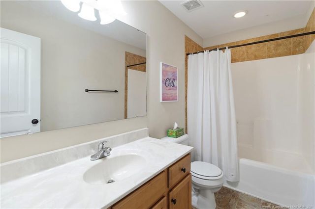 292 English Oak Drive, Bunnlevel, NC 28323