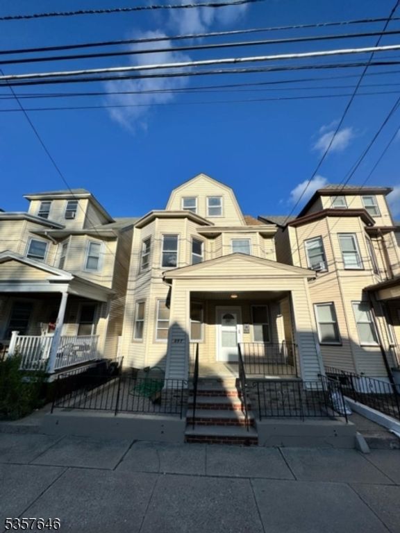 397 E 30Th St, Paterson City, NJ 07504