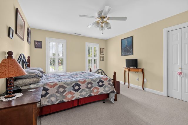 108 Fairways Blvd, N, Tullahoma, TN 37388