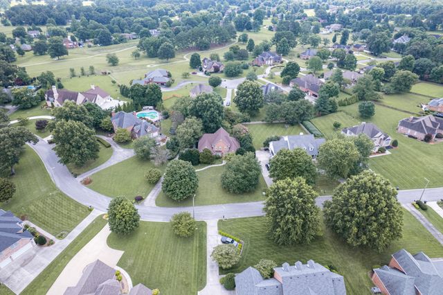 108 Fairways Blvd, N, Tullahoma, TN 37388