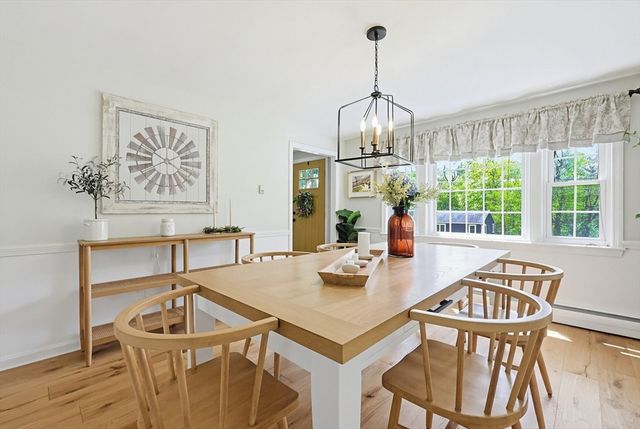 135 Locust St, Holliston, MA 01746