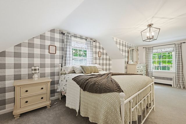 135 Locust St, Holliston, MA 01746