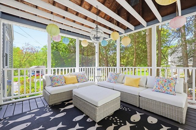 135 Locust St, Holliston, MA 01746