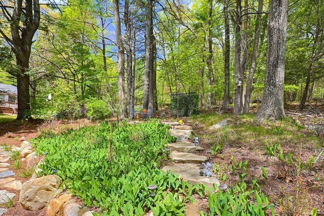 135 Locust St, Holliston, MA 01746
