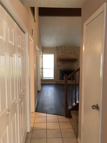 3010 Bee Cave Drive, Missouri City, TX 77459