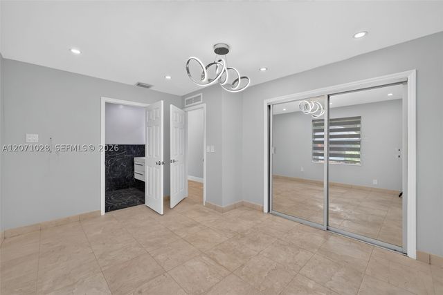 10890 SW 95th St, Miami, FL 33176