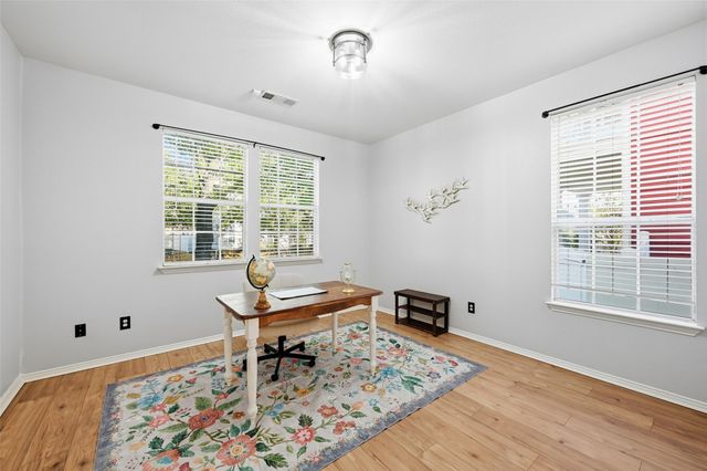 1305 Live Oak Lane, Savannah, TX 76227