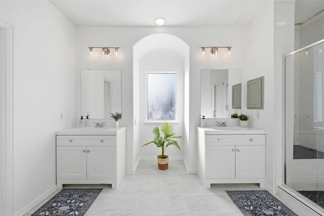 1305 Live Oak Lane, Savannah, TX 76227