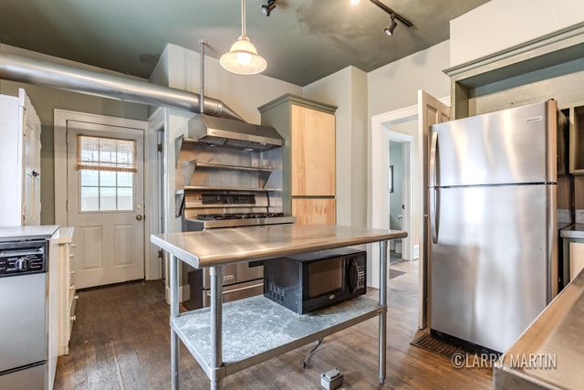 55 Fitch Place SE, Grand Rapids, MI 49503