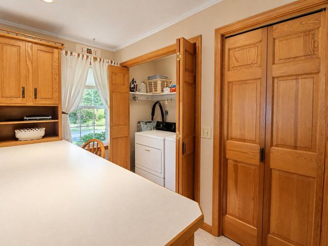 10 Mason Drive, Essex Junction, VT 05452