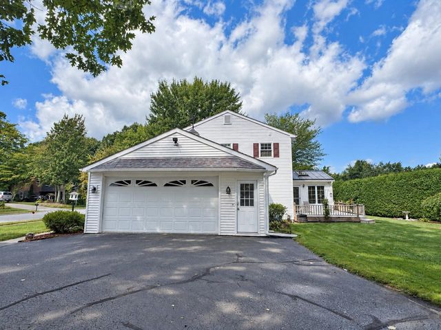 10 Mason Drive, Essex Junction, VT 05452