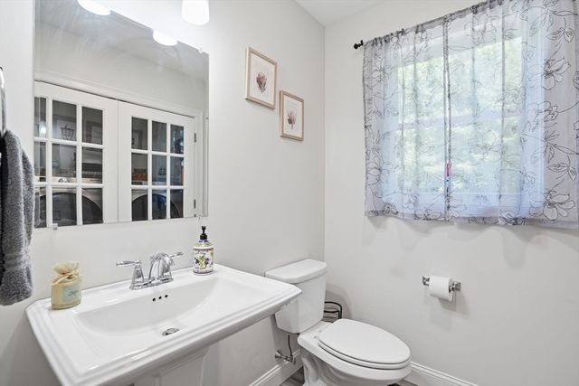 59 Oldfield Rd., Bridgewater, MA 02324